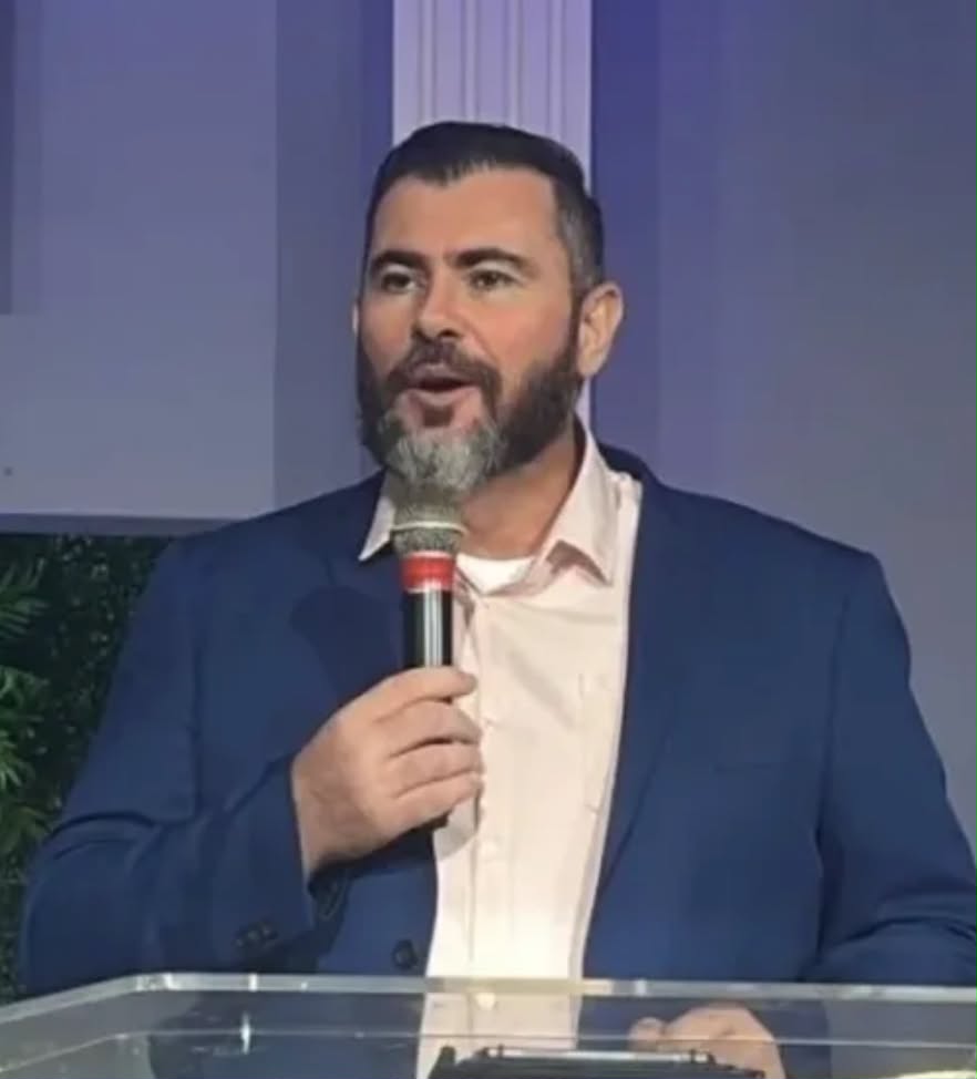Pr. Thiago de Oliveira